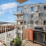 Amazing Luxury On The Waterfront! 73sqm Appartement