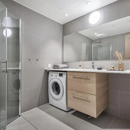 Leilighet Amazing Luxury On The Waterfront! 73sqm *