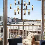 Amazing Luxury On The Waterfront! 73sqm 아파트