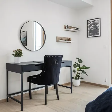 Amazing Luxury On The Waterfront! 73sqm Apartman